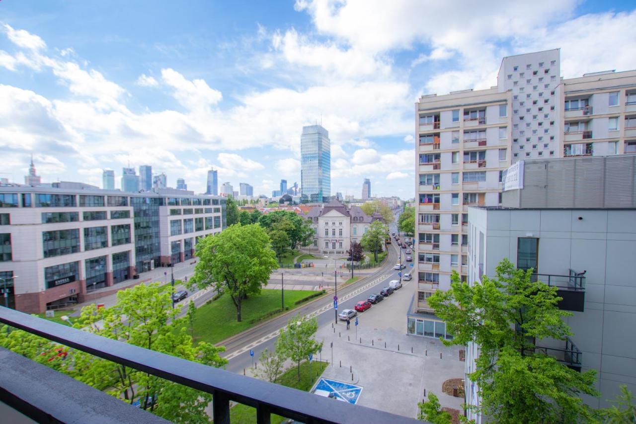 Amazing View And Great Location. Ratusz Arsenal. Appartement Warschau Buitenkant foto